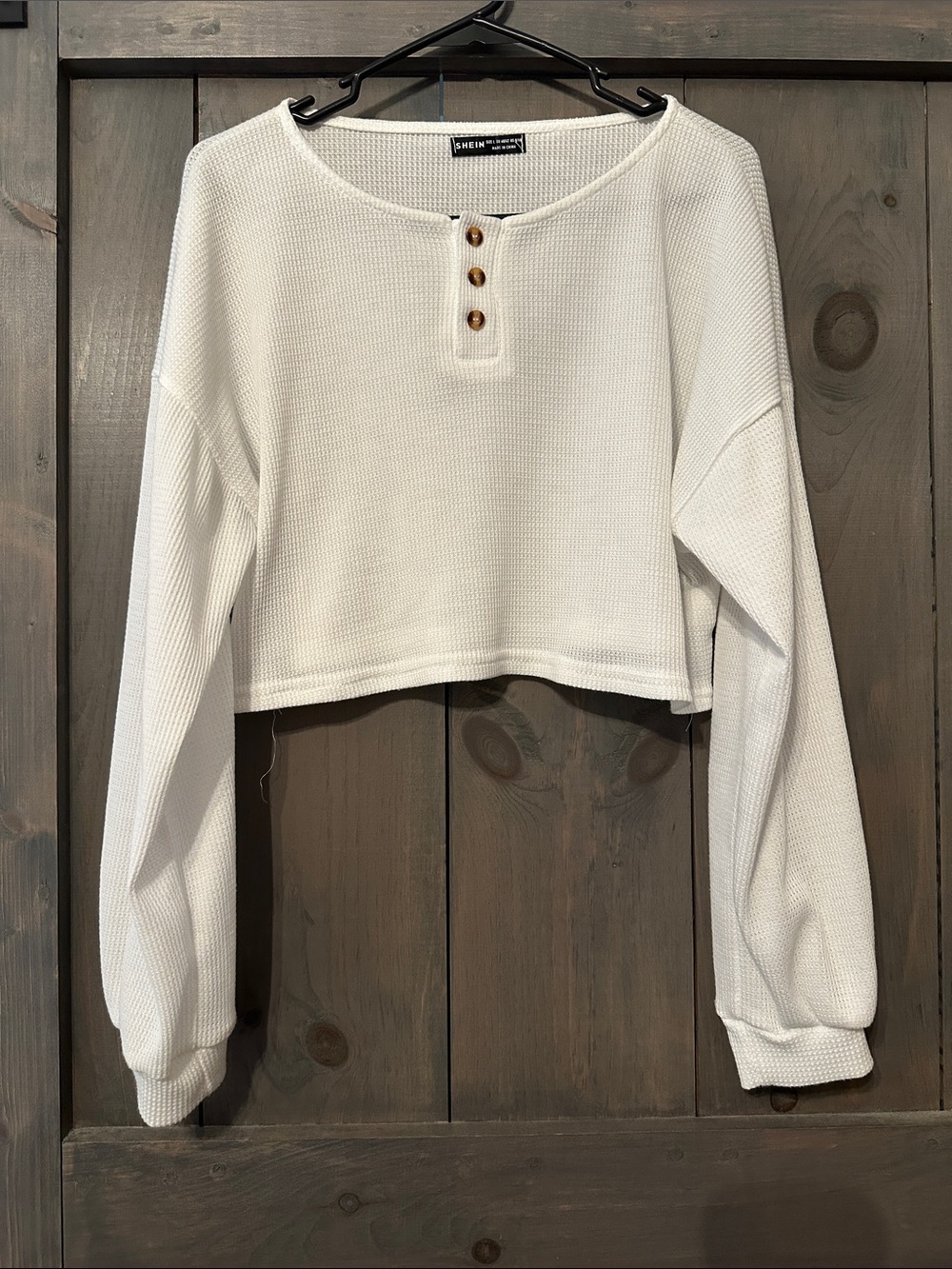 SHEIN White Cropped Waffle-Knit Henley with Brown Buttons